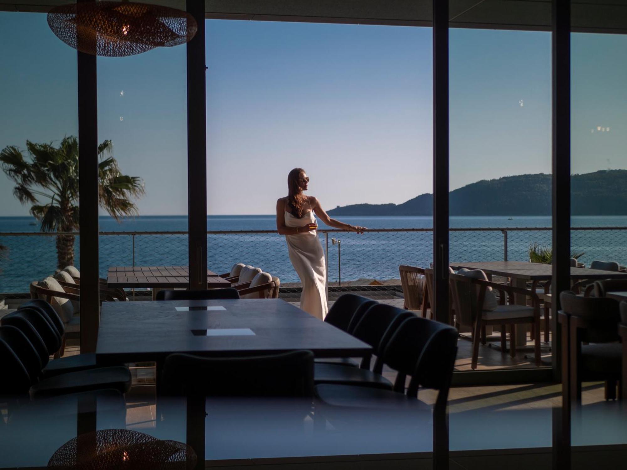 Sea Star Hotel